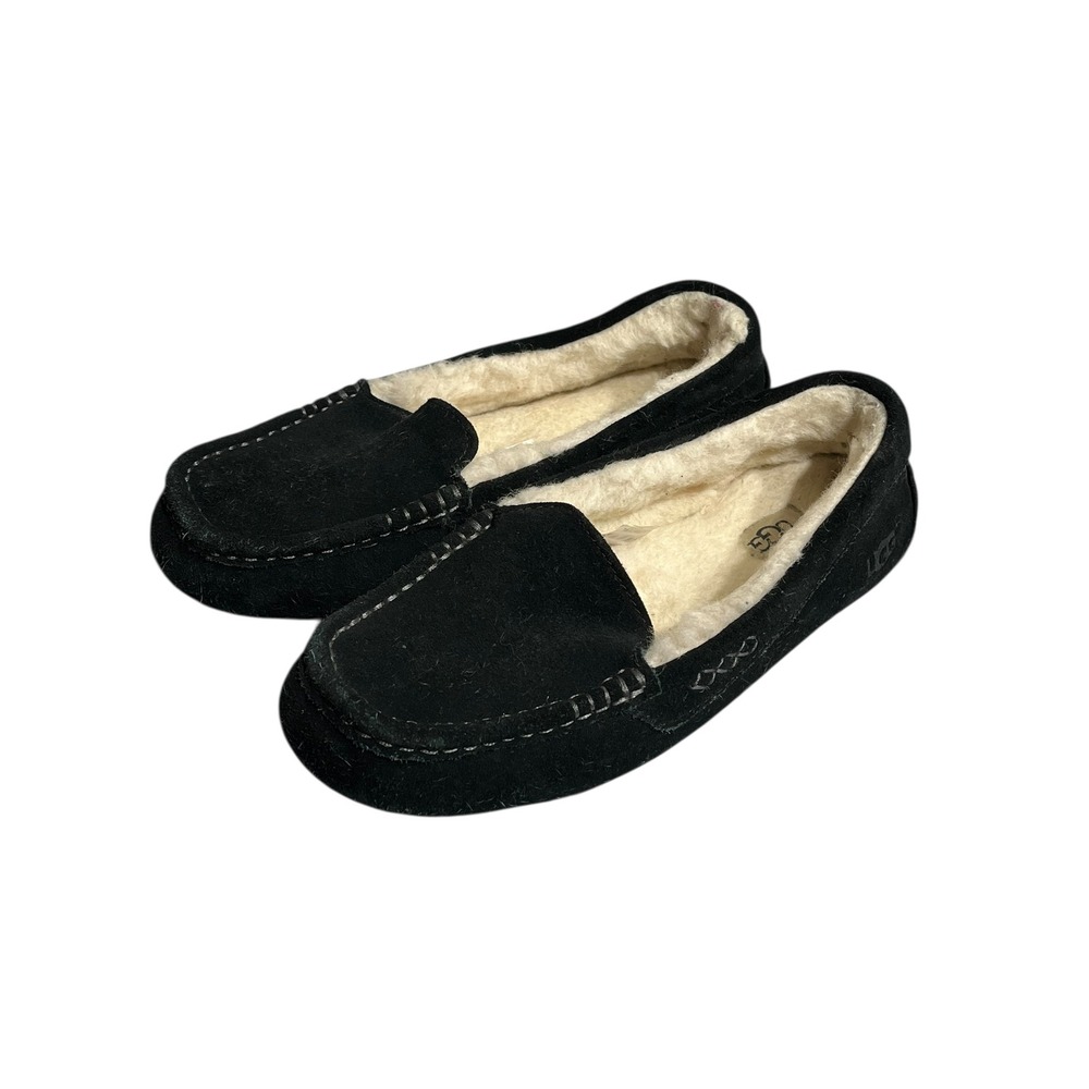 UGG Australia Women's Black Suede Sheepskin Lined‎ Moccasin Slippers Size 8